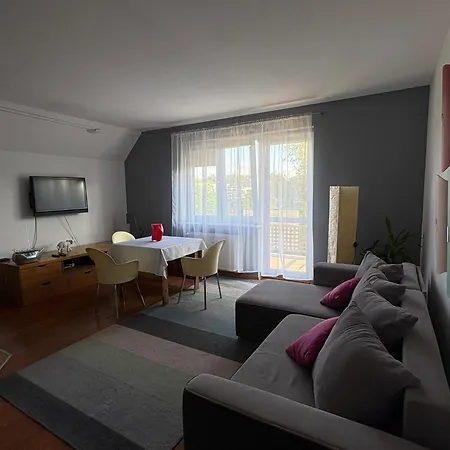Klonowa 29 Apartment *